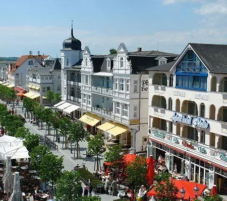 Ferienwohnung-carmen-mit-balkon 宾茨